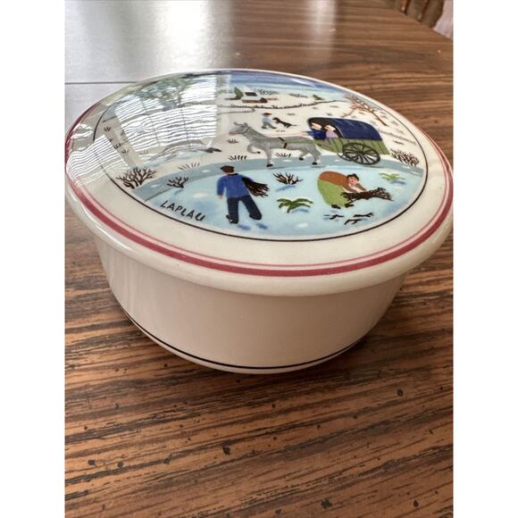 Villeroy & Boch  4" Trinket Box w/Lid Laplau Design Naif Country Winter Buggy - Picture 2 of 6